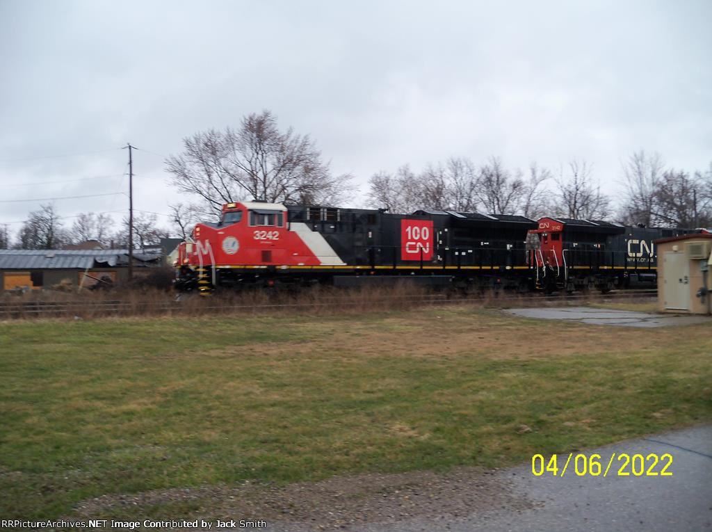 CN 3242